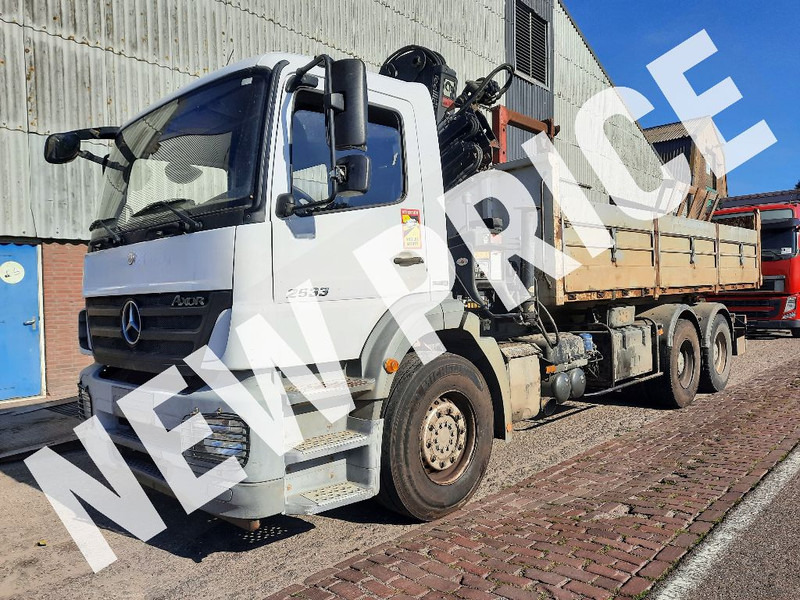 Kipper vrachtwagen Mercedes-Benz 2633 6X4