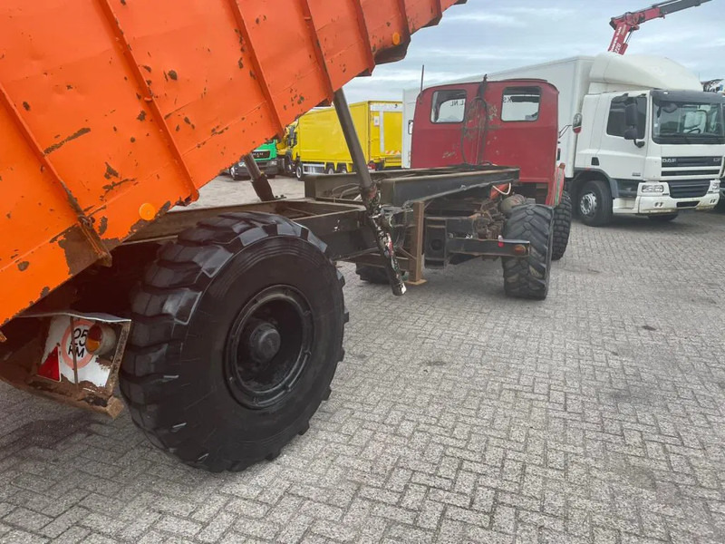 Kipper vrachtwagen Mercedes-Benz 813 + Manual + Kipper + 4x4