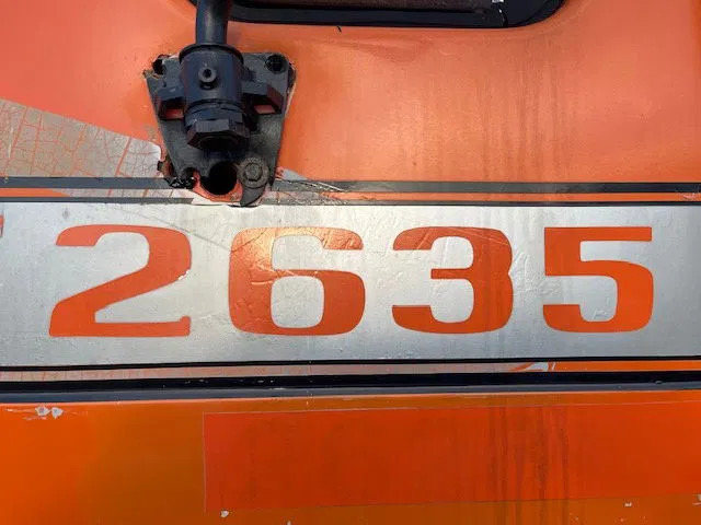 Kipper vrachtwagen Mercedes-Benz AK 2635 6x4 V8