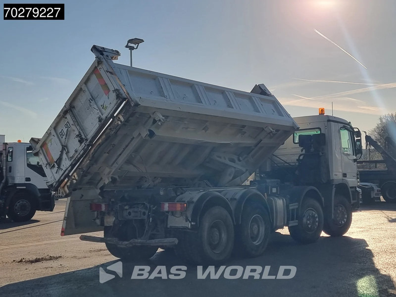 Kipper vrachtwagen Mercedes-Benz Actros 4141 8X4 12m3 Meiller 2-way tipper steelsuspension Euro 4