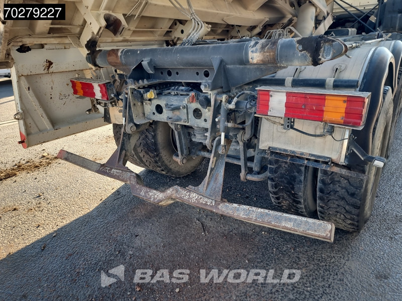 Kipper vrachtwagen Mercedes-Benz Actros 4141 8X4 12m3 Meiller 2-way tipper steelsuspension Euro 4