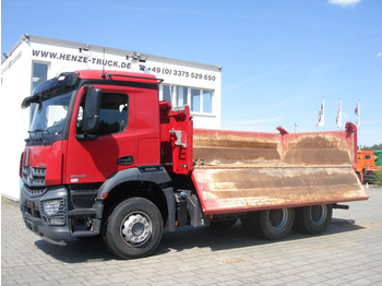 Kipper vrachtwagen Mercedes-Benz Arocs 2646 K 6x4 3-Achs Kipper Bordmatik 41TKM 