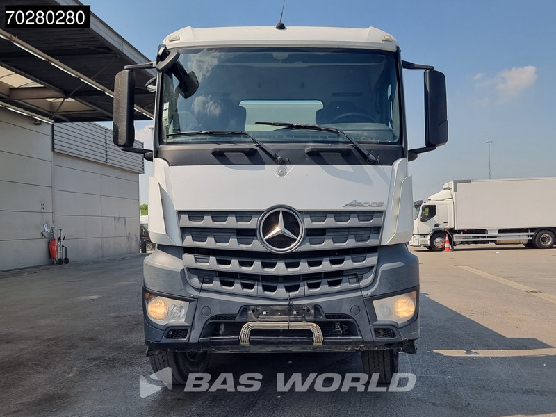 Kipper vrachtwagen Mercedes-Benz Arocs 3240 8X4 12m3 2-way Tipper Automatic Steel suspension Euro 6