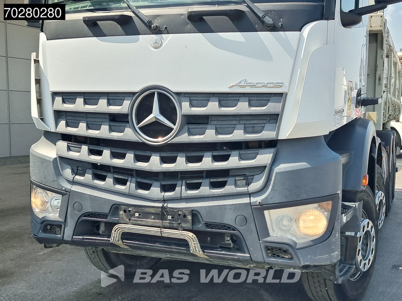 Kipper vrachtwagen Mercedes-Benz Arocs 3240 8X4 12m3 2-way Tipper Automatic Steel suspension Euro 6