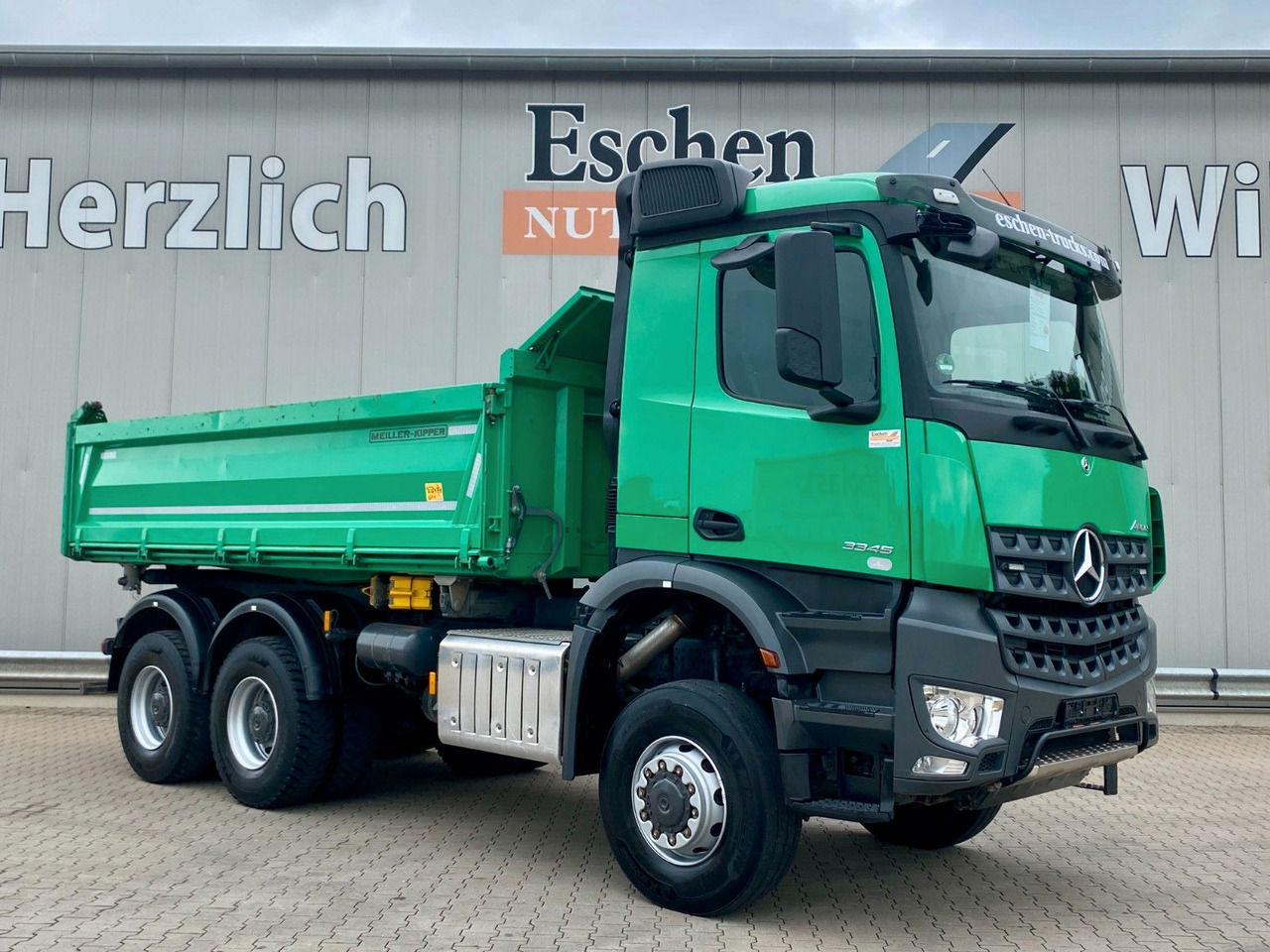 Kipper vrachtwagen Mercedes-Benz Arocs 3345 6x6 | MEILLER*Bordmatik*Blatt*AHK+Oel