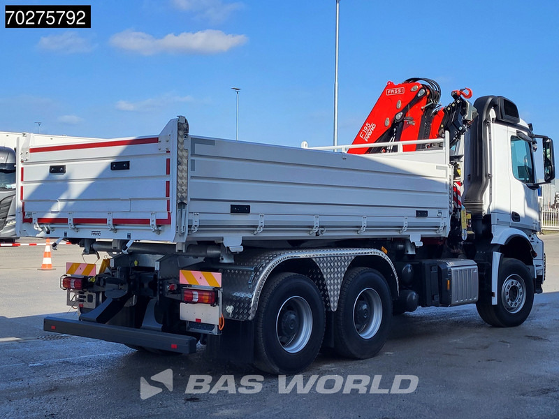 Kipper vrachtwagen Mercedes-Benz Arocs 3348 6X4 Fasi F195A.2.24 Kran 3 sided tipper 9m3 Big-Axle Navi Euro 6