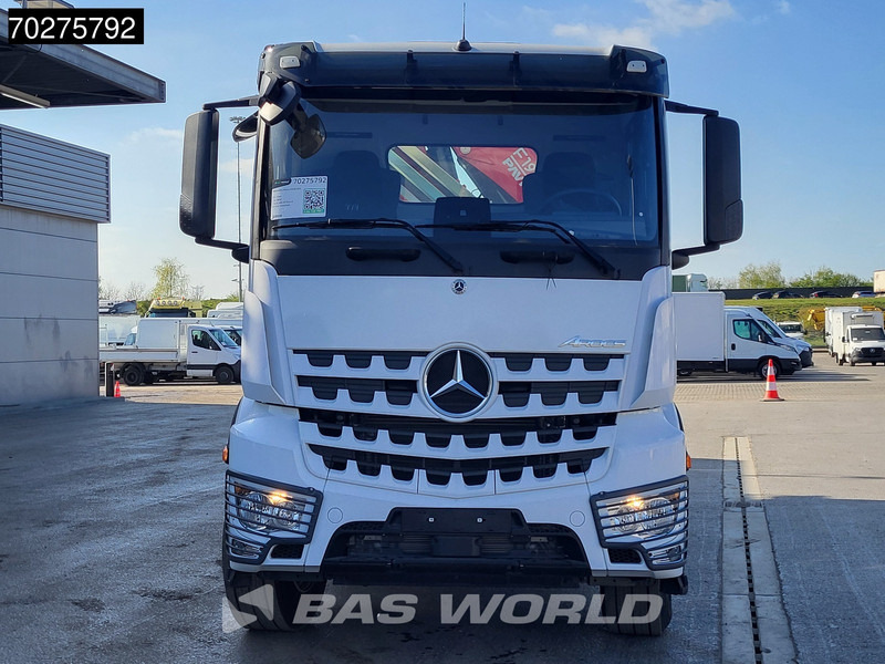 Kipper vrachtwagen Mercedes-Benz Arocs 3348 6X4 Fasi F195A.2.24 Kran 3 sided tipper 9m3 Big-Axle Navi Euro 6