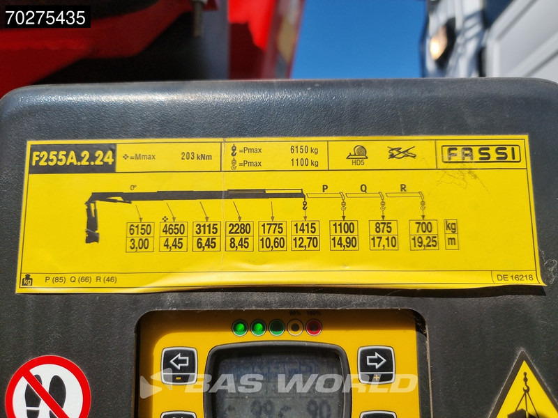 Kipper vrachtwagen Mercedes-Benz Arocs 3348 6X4 Fassi F255A2.24 Kran Crane 9m3 3-Sided Tipper Big-Axle Euro 6