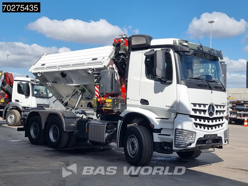 Kipper vrachtwagen Mercedes-Benz Arocs 3348 6X4 Fassi F255A2.24 Kran Crane 9m3 3-Sided Tipper Big-Axle Euro 6