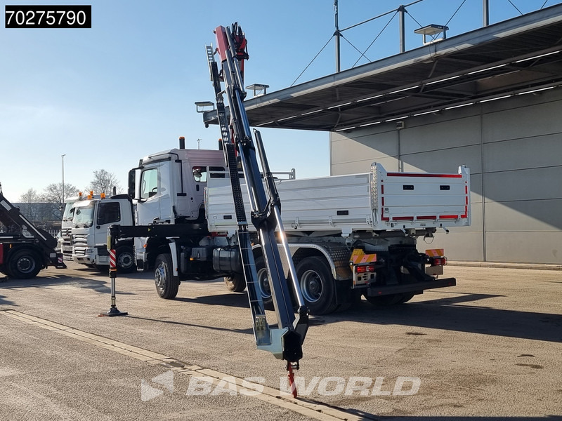 Kipper vrachtwagen Mercedes-Benz Arocs 3348 6X6 Full Steel Retarder Fassi 25T/M Crane Kran Euro 6