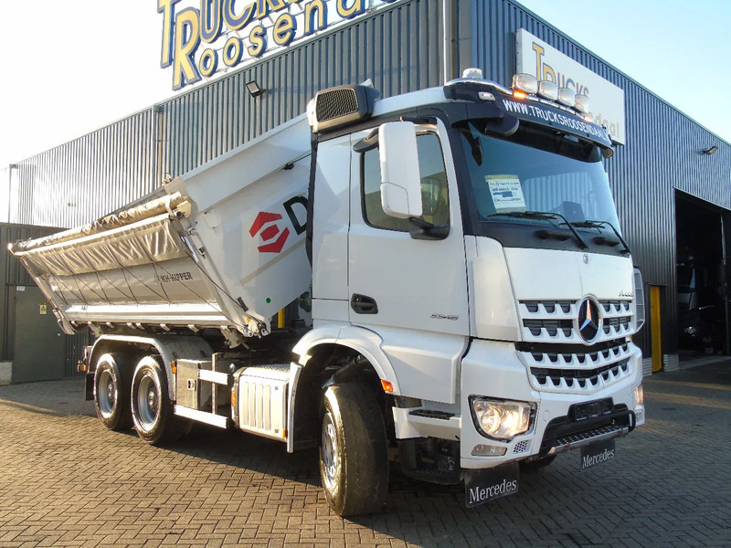 Kipper vrachtwagen Mercedes-Benz Arocs 3348 + TRI TIPPER + 6X4 + EURO 6