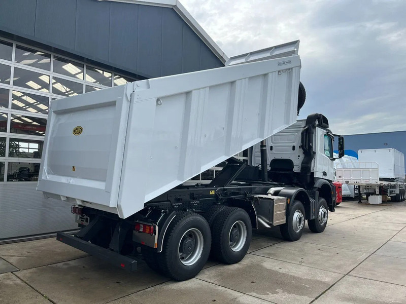 Kipper vrachtwagen Mercedes-Benz Arocs 4140 K 8x4 Meiller tipper