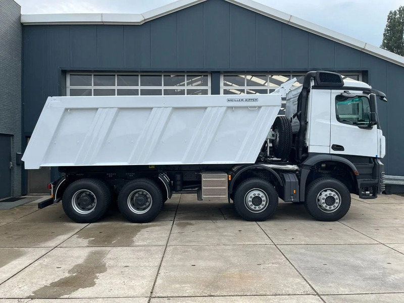 Kipper vrachtwagen Mercedes-Benz Arocs 4140 K 8x4 Meiller tipper
