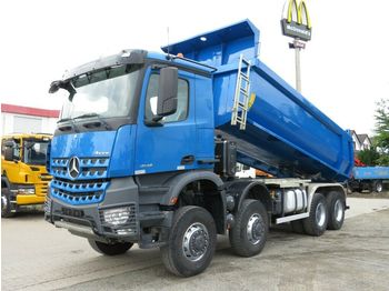 Kipper vrachtwagen Mercedes-Benz Arocs 4142 8x8 4 Achs Muldenkipper Grounder