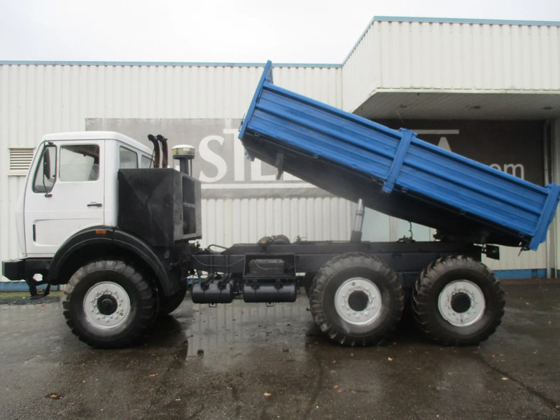 Kipper vrachtwagen Mercedes-Benz FAP 2026 , V8 , 6x6 , ZF Manual , 3 Way tipper , Spring suspension, Ex
