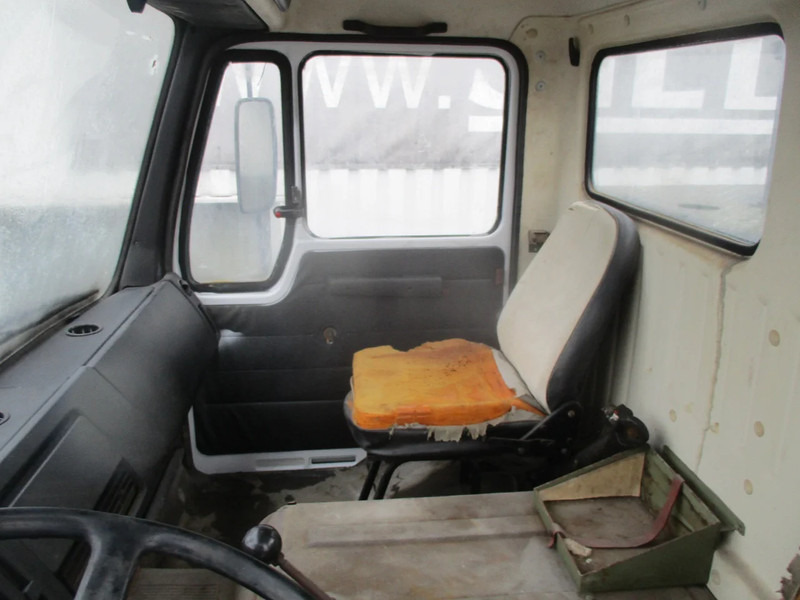 Kipper vrachtwagen Mercedes-Benz FAP 2026 , V8 , 6x6 , ZF Manual , 3 Way tipper , Spring suspension, Ex