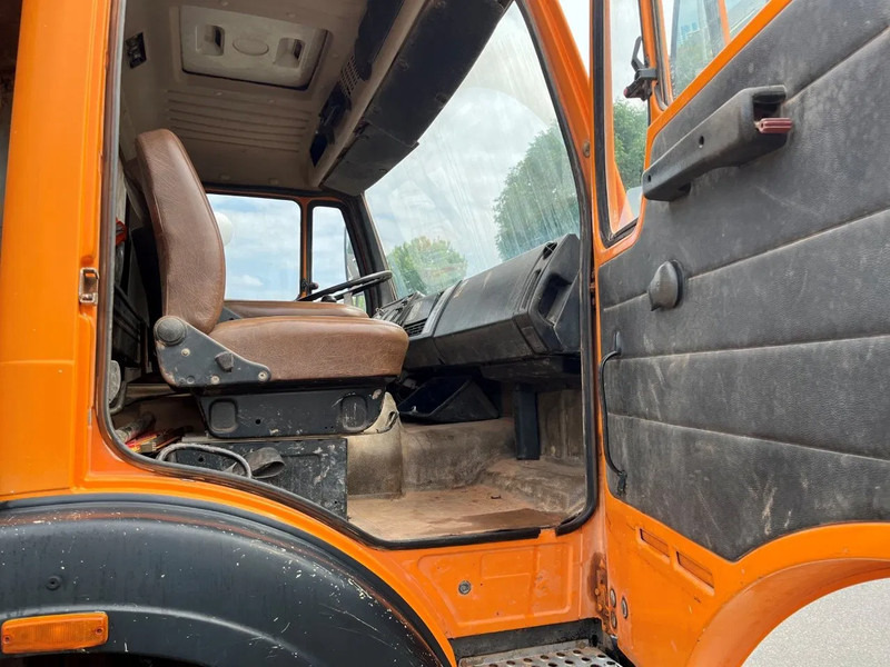 Kipper vrachtwagen Mercedes-Benz SK 2628 6X4 FULL STEEL SPRING KIPPER MANUAL GEARBOX