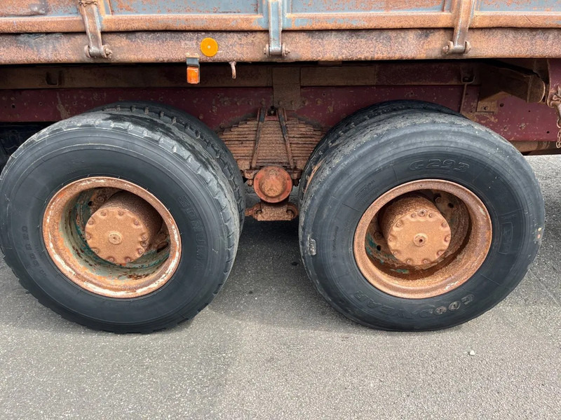 Kipper vrachtwagen Mercedes-Benz SK 2628 6X4 FULL STEEL SPRING KIPPER MANUAL GEARBOX