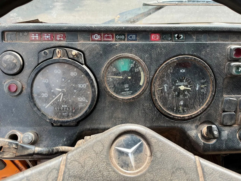 Kipper vrachtwagen Mercedes-Benz SK 2628 6X4 FULL STEEL SPRING KIPPER MANUAL GEARBOX