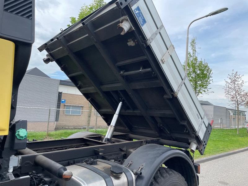 Kipper vrachtwagen Mercedes-Benz unimog U400