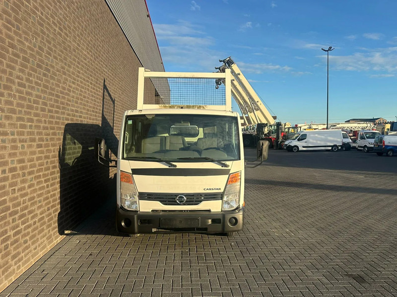 Kipper vrachtwagen Nissan CABSTAR 45.14/KIPPER/TIPPER