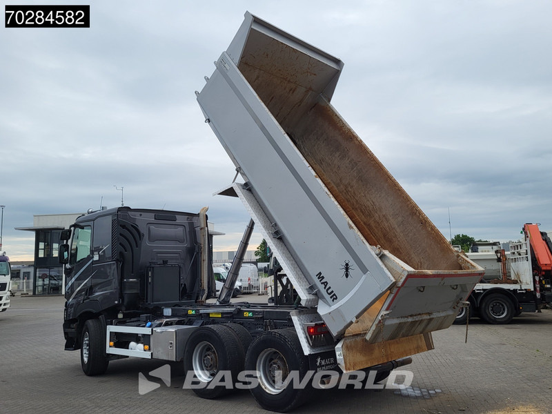 Kipper vrachtwagen Renault C 520 C 6X4 11m3 tipper Retarder Automatic Steelsuspension Big-Axle Navi Euro 6