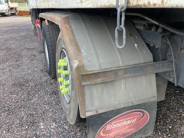 Kipper vrachtwagen Renault C-Series 460