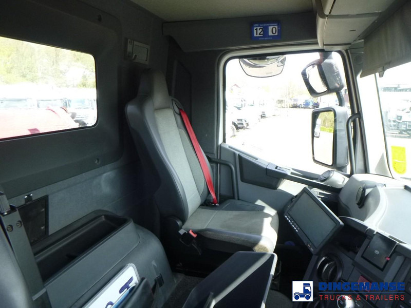 Kipper vrachtwagen Renault K 430 8x4 RHD tipper