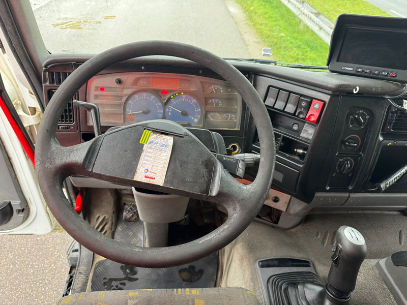 Kipper vrachtwagen Renault Kerax 320.26 dCI 6x4 Kipper
