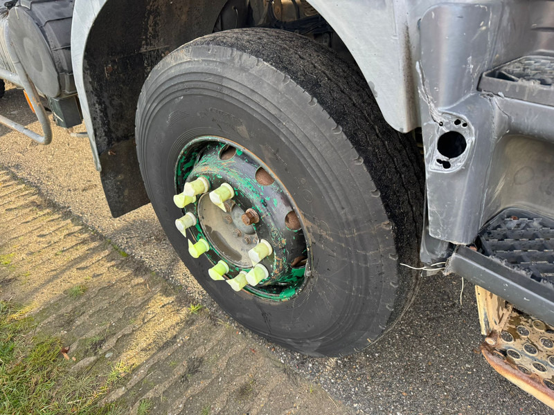 Kipper vrachtwagen Renault Kerax 370 6x4 Kipper