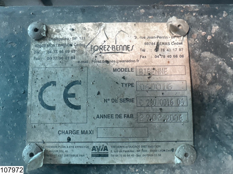 Kipper vrachtwagen Renault Kerax 370 6x4, Manual transmission, Steel suspension