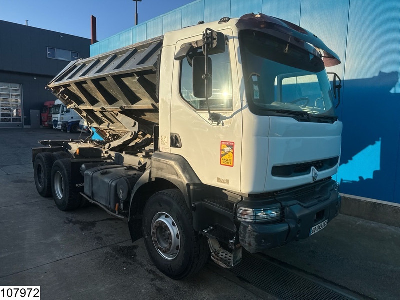 Kipper vrachtwagen Renault Kerax 370 6x4, Manual transmission, Steel suspension