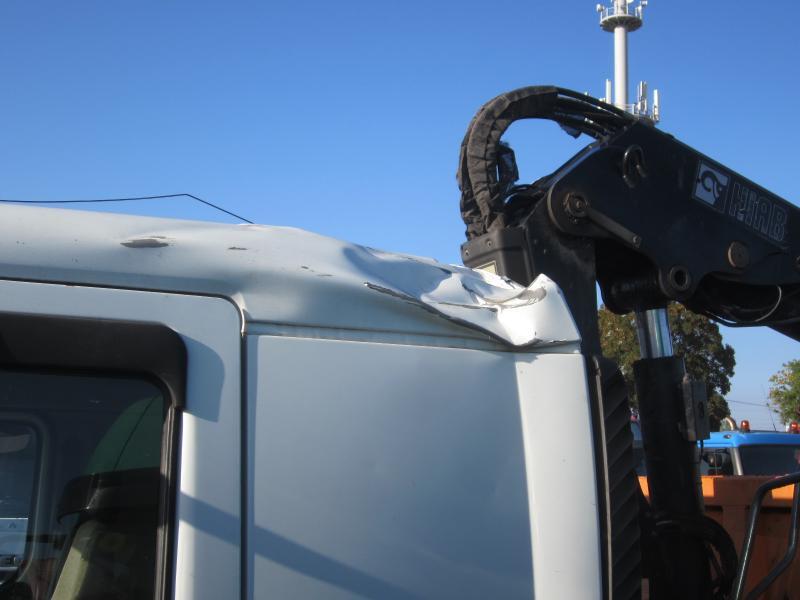 Kipper vrachtwagen Renault Kerax 370 DXI