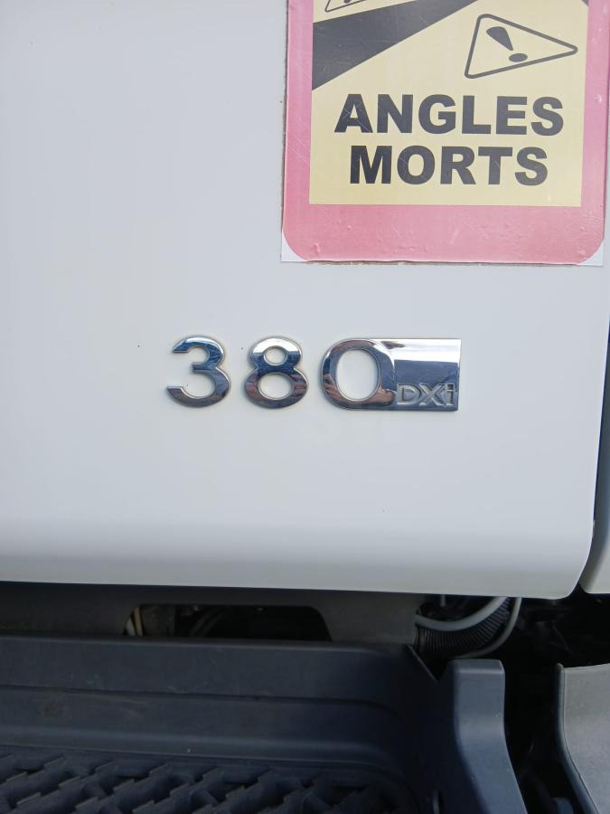 Kipper vrachtwagen Renault Kerax 380 DXI