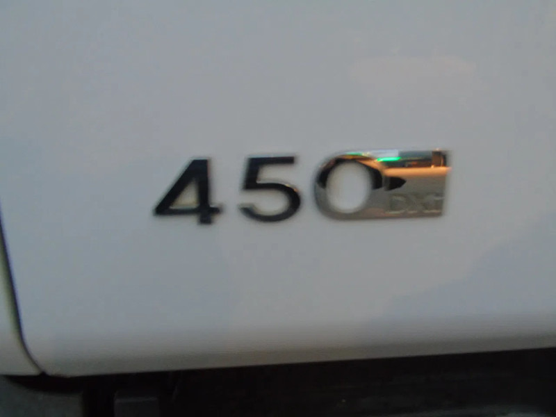 Kipper vrachtwagen Renault Kerax 410DXI + 8X4 + MANUAL + SPRING