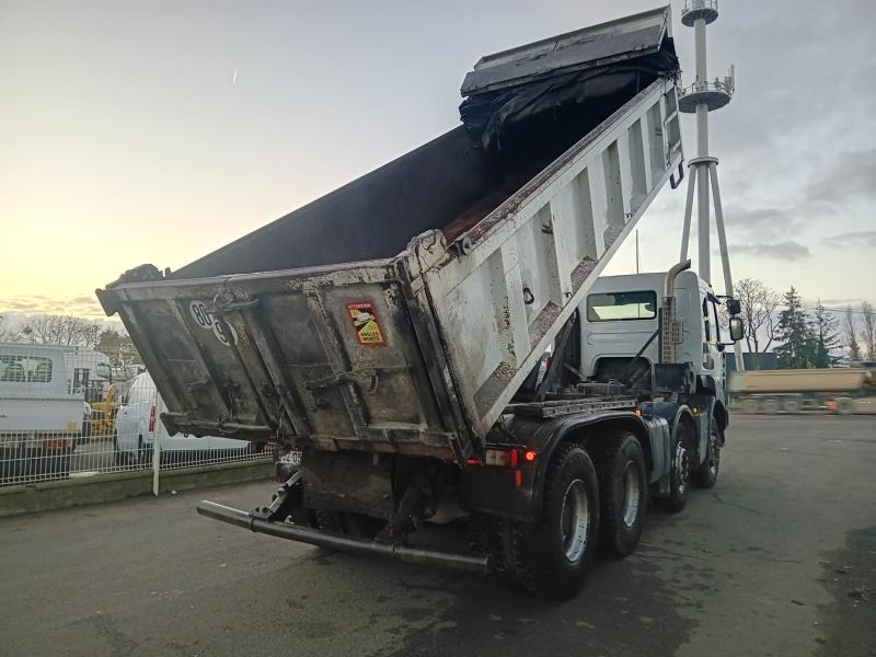 Kipper vrachtwagen Renault Kerax 410 DXI