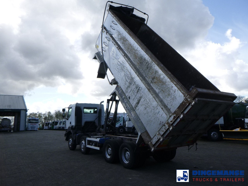 Kipper vrachtwagen Renault Kerax 430 DXI 8x4 RHD tipper steel 31 m3
