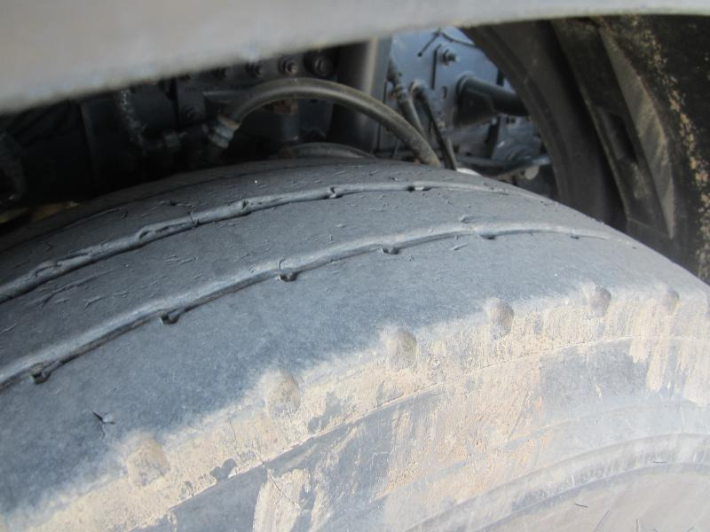 Kipper vrachtwagen Renault Kerax 480 DXI