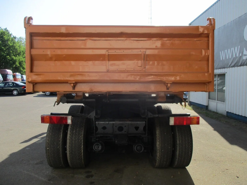 Kipper vrachtwagen Renault Magnum AE 385 TI , 6x4, 3 Way Tipper ,Manual , Airco ,Spring suspension