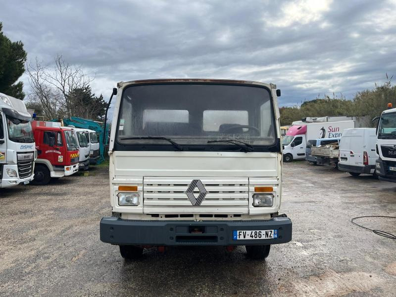 Kipper vrachtwagen Renault Midliner 140