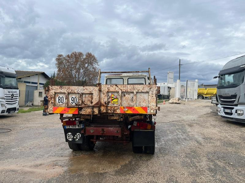 Kipper vrachtwagen Renault Midliner 140