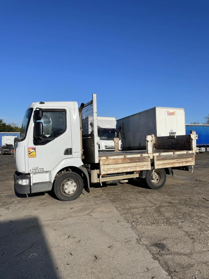 Kipper vrachtwagen Renault Midlum 160