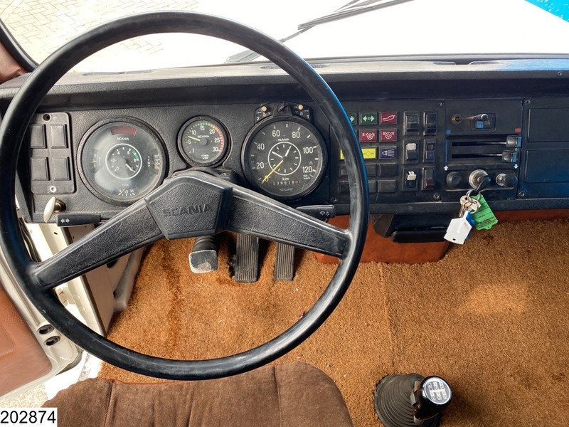 Kipper vrachtwagen Scania 111 6x4, Torpedo, Manual, Steel Suspension