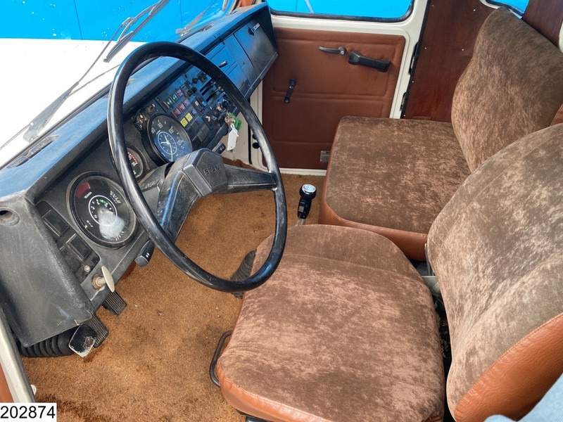Kipper vrachtwagen Scania 111 6x4, Torpedo, Manual, Steel Suspension