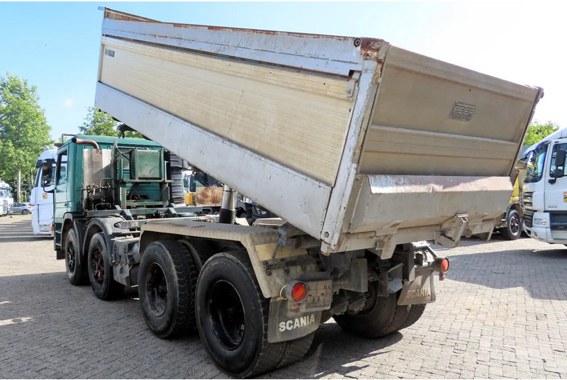 Kipper vrachtwagen Scania P113-360 8x4 FULL SPRING! SUPER CONDITION!