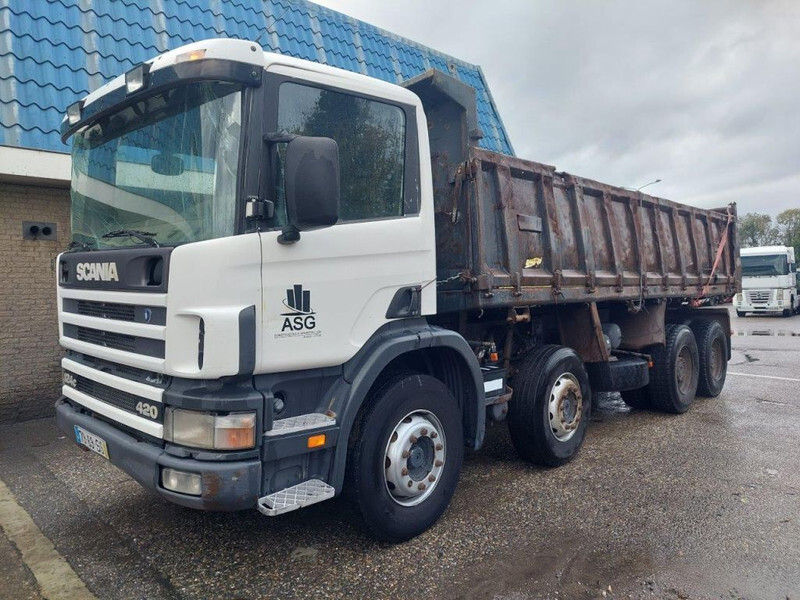Kipper vrachtwagen Scania P124-420 8x4 Kipper Steel
