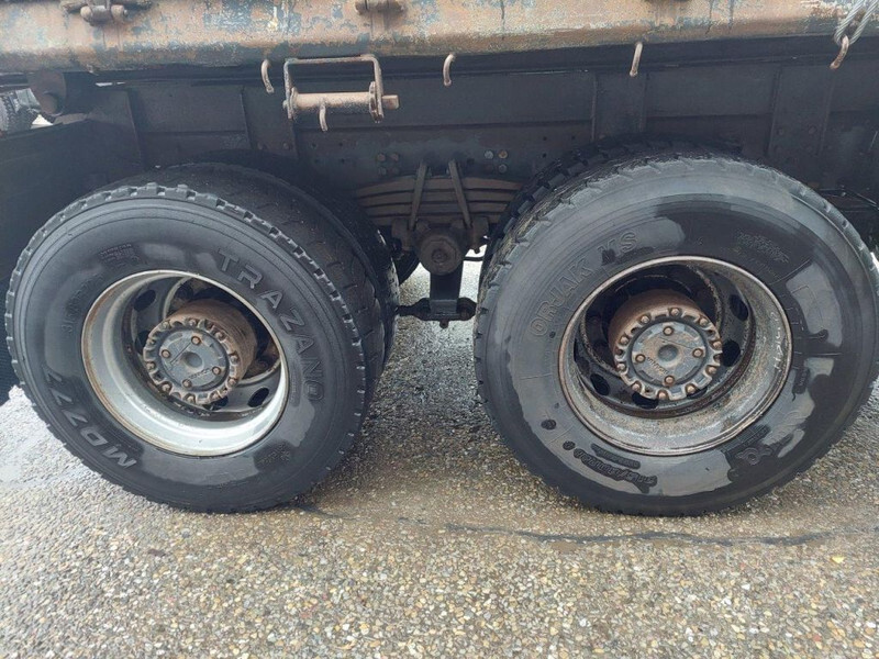 Kipper vrachtwagen Scania P124-420 8x4 Kipper Steel