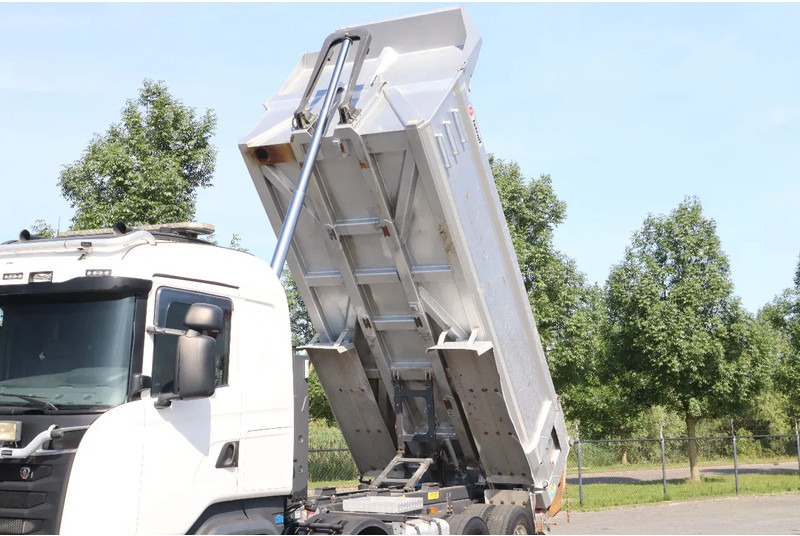 Kipper vrachtwagen Scania R580 V8 | 8X4 | FULL STEEL | BIG AXLES | RETARDER | EURO 6