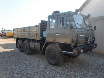 Tatra 815 6x6 - kipper vrachtwagen