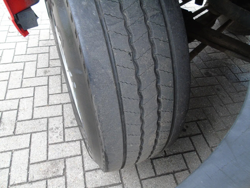 Kipper vrachtwagen Volvo FH 500 + 8X4 + SPRING + EURO 5 + RETARDER